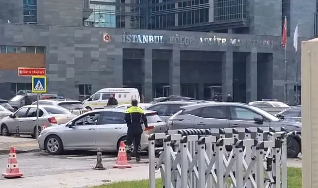 Adliyede silahlı saldırı: Savcı, hakimi vurdu